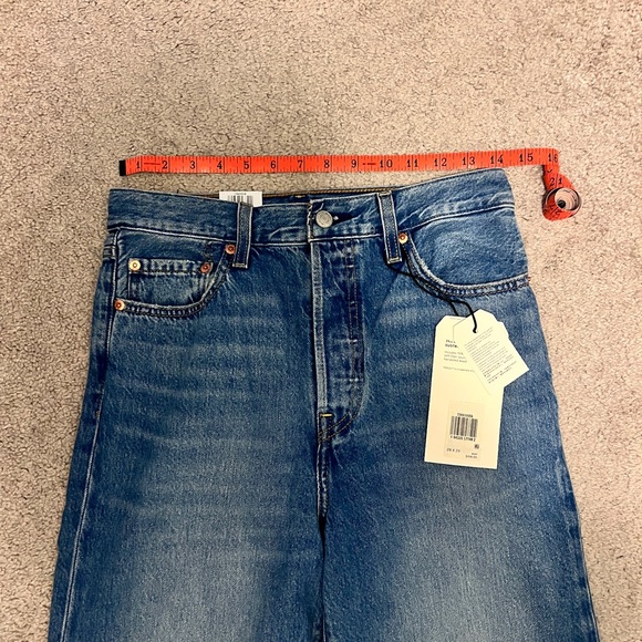 NWT LEVI’S Ribcage Straight Ankle Jeans Brand New 27” Inseam - Picture 9 of 9